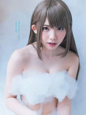 欧美美女逼逼_BD英语完整视频观看